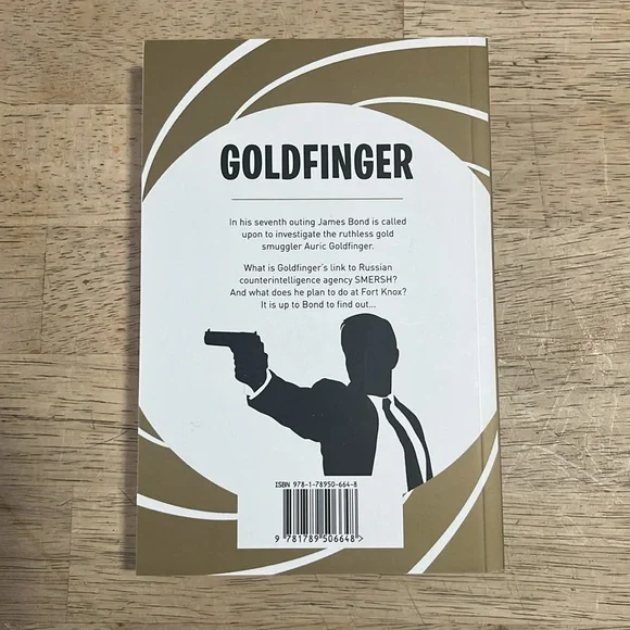 James Bond Collection Box Set - Picture 8 of 14